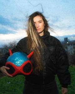 Ici Modesta, pop